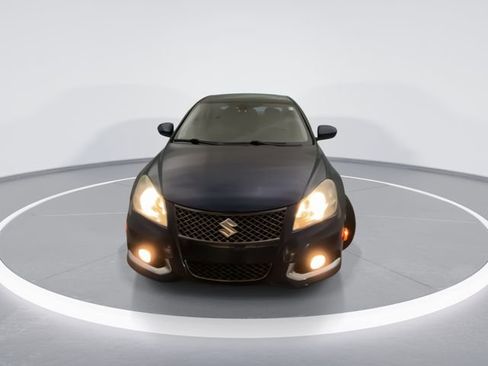 Used 2011 Suzuki Kizashi Sport SLS FWD image 9