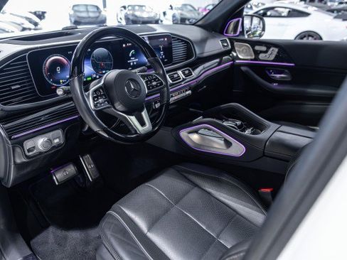 Used 2023 Mercedes-Benz Maybach GLS 600 4MATIC image 32