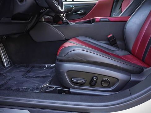 Used 2024 Lexus ES 300h F Sport w/ Accessory Package (Z2) FWD image 11