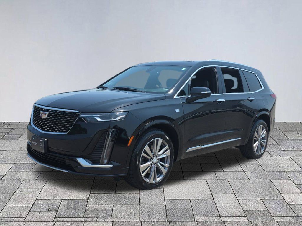 Used 2024 Cadillac XT6 Premium Luxury AWD/4WD image 3