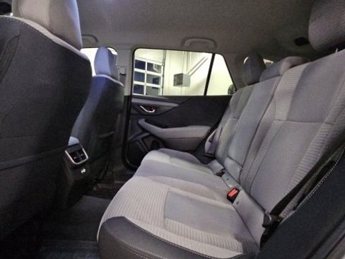 Certified 2025 Subaru Outback Premium w/ Popular Package #1A image 33