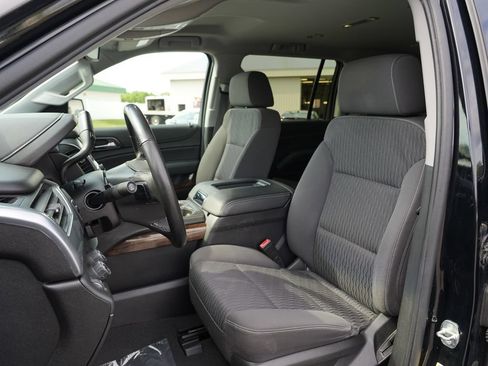Used 2020 Chevrolet Suburban LS w/ Skid Plate Package AWD/4WD image 12