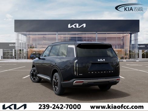 New 2027 Kia Telluride EX w/ Towing Package FWD image 4
