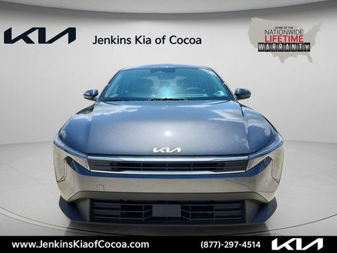 New 2026 Kia K4 FWD image 12