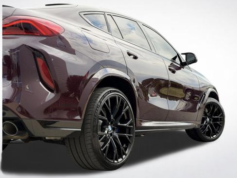 Used 2020 BMW X6 M Competition AWD/4WD image 7