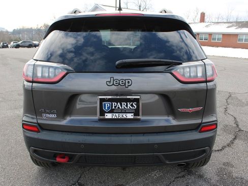 Used 2021 Jeep Cherokee Trailhawk w/ Comfort/Convenience Group image 8