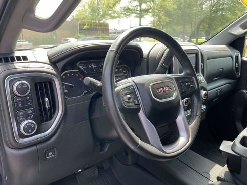 Used 2021 GMC Sierra 1500 Elevation w/ X31 Off-Road Package AWD/4WD image 7