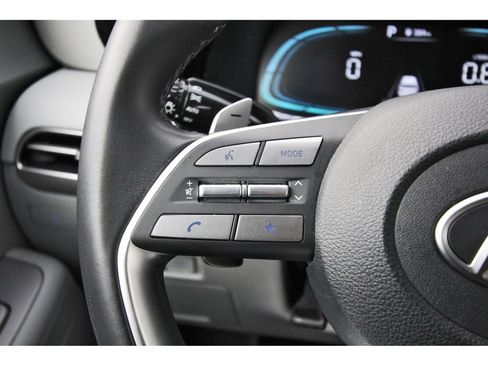 Certified 2025 Hyundai Palisade SEL FWD image 16