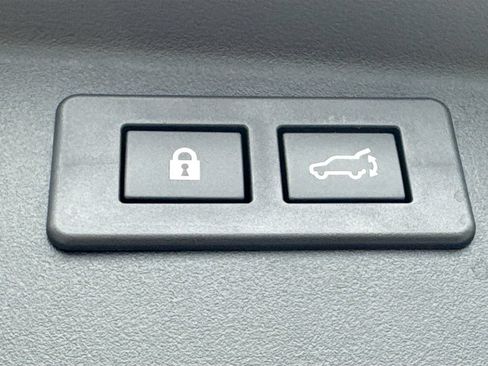 Used 2026 Subaru Outback Touring AWD/4WD image 37