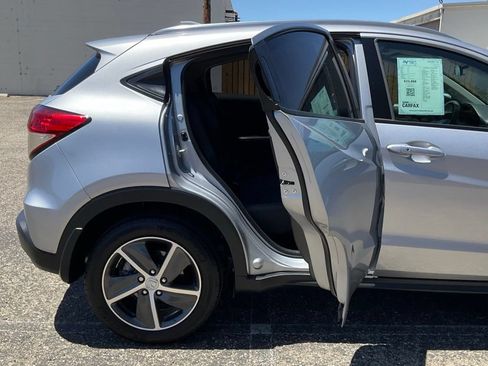 Used 2022 Honda HR-V EX image 21