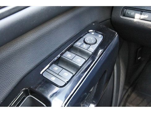 New 2026 Nissan Pathfinder Platinum w/ Cargo Package FWD image 16
