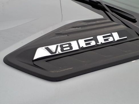 New 2026 Chevrolet Silverado 2500 Custom w/ Custom Value Package image 9