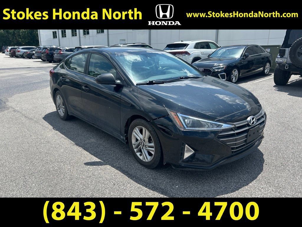 Used 2019 Hyundai Elantra SEL w/ Cargo Package FWD image 2
