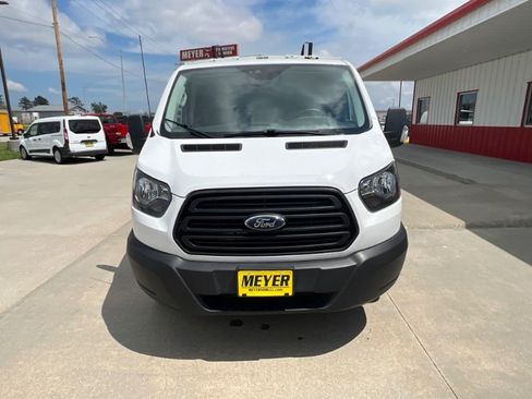 Used 2019 Ford Transit 250 130 Low Roof RWD image 3
