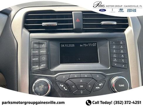 Used 2013 Ford Fusion SE FWD image 19