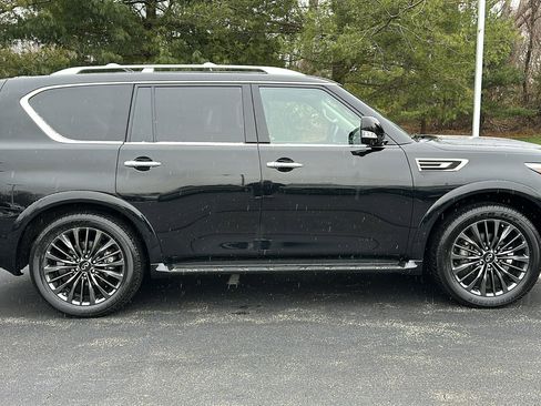 Certified 2024 INFINITI QX80 Premium Select w/ Cargo Package image 30