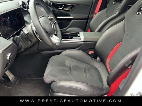 Used 2024 Mercedes-Benz GLC 43 AMG 4MATIC image 21