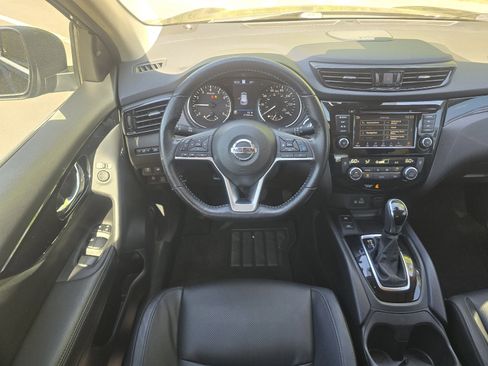 Certified 2022 Nissan Rogue Sport SL w/ Premium Package AWD/4WD image 14
