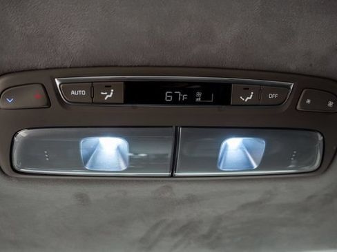 Used 2025 Kia Telluride SX Prestige AWD/4WD image 38