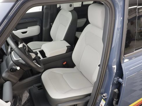 Certified 2025 Land Rover Defender 110 S AWD/4WD image 13