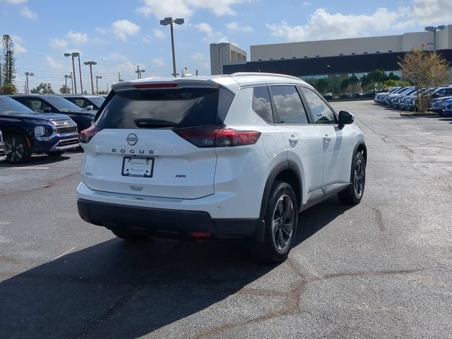 Used 2025 Nissan Rogue SV w/ SV Premium Package AWD/4WD image 6