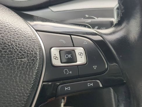 Used 2017 Volkswagen Passat 1.8T R-Line image 26