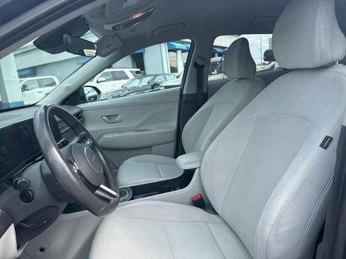 Used 2024 Hyundai Kona SEL AWD/4WD image 7