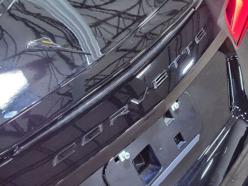 Used 2024 Chevrolet Corvette Stingray Coupe w/ 1LT image 25