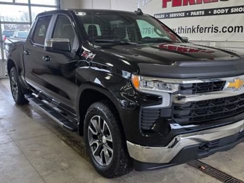 Used 2024 Chevrolet Silverado 1500 LT w/ All Star Edition Plus image 9