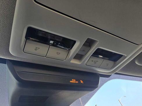 Used 2020 MAZDA MAZDA3 AWD Sedan w/ Select Package image 32