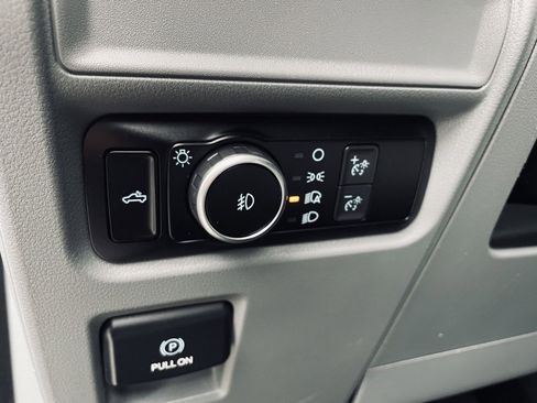 Used 2023 Ford F150 XLT image 10