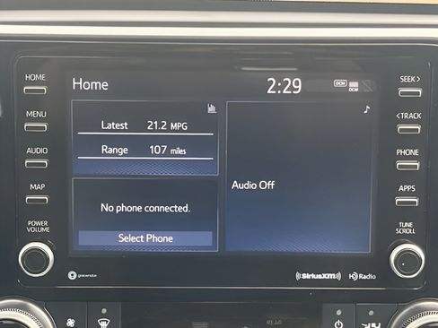 Used 2021 Toyota Highlander XLE FWD image 26