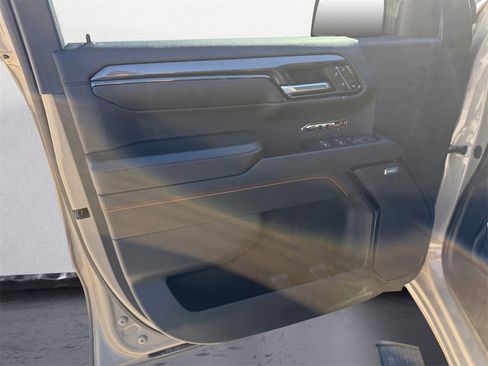 Used 2022 GMC Sierra 1500 AT4 w/ Sierra Safety Plus Package image 18