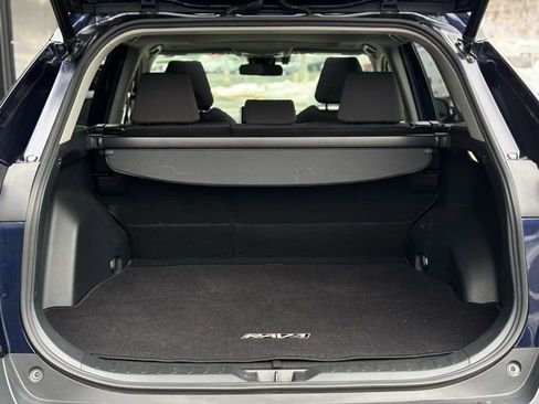 Used 2023 Toyota RAV4 XLE w/ Convenience Package image 65