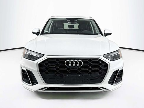 Used 2023 Audi Q5 2.0T Premium Plus w/ Premium Plus Package AWD/4WD image 6