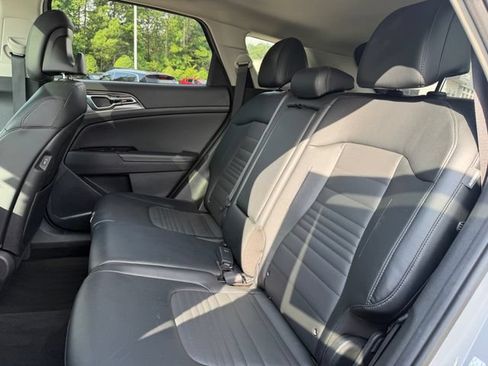 Used 2024 Kia Sportage SX AWD/4WD image 24