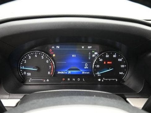 Used 2024 Ford Explorer XLT AWD/4WD image 20