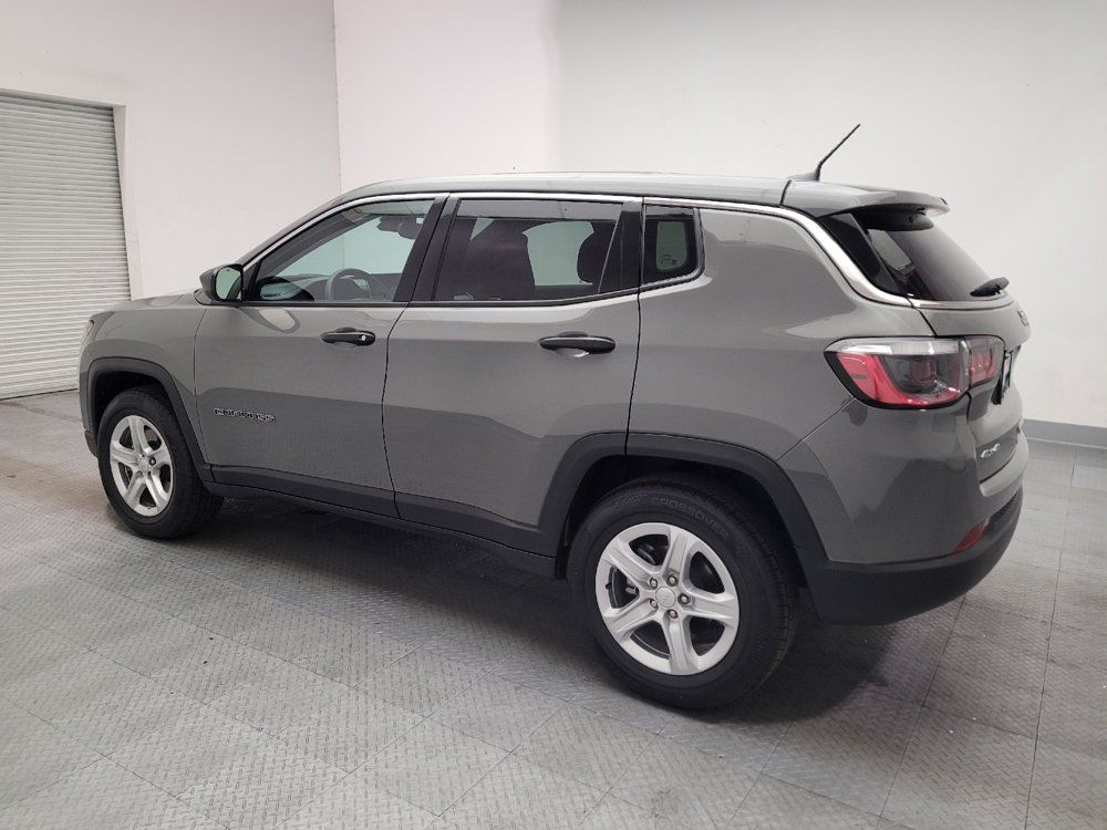 Used 2024 Jeep Compass Sport AWD/4WD image 3