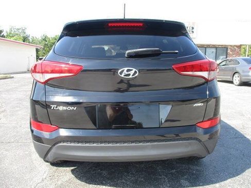 Used 2018 Hyundai Tucson SE AWD/4WD image 4