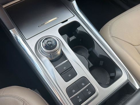 Used 2020 Ford Explorer Limited RWD image 28