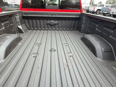 New 2026 Chevrolet Silverado 2500 ZR2 image 10