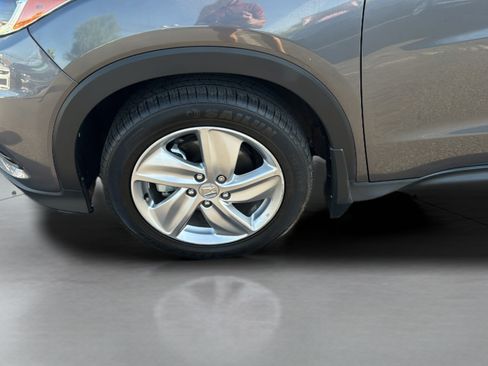 Used 2020 Honda HR-V EX image 36