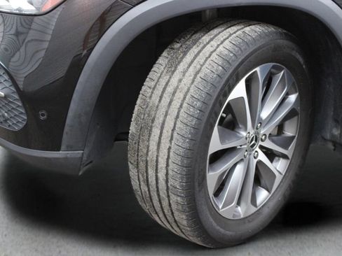 Used 2020 Mercedes-Benz GLE 450 4MATIC image 45