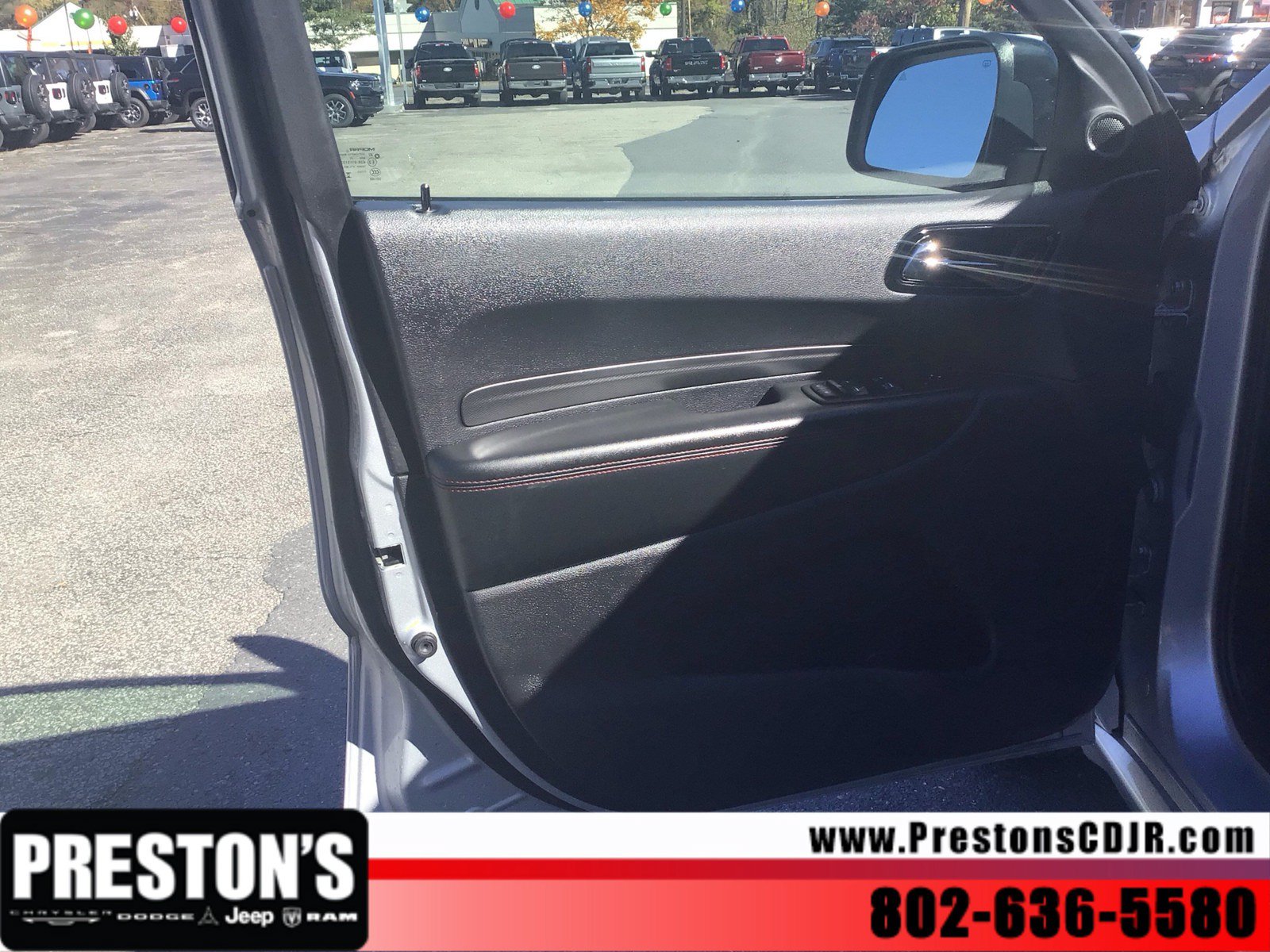 Used 2025 Dodge Durango GT AWD/4WD image 11