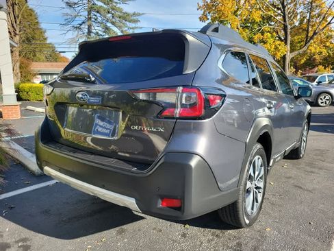 Certified 2023 Subaru Outback Limited image 3