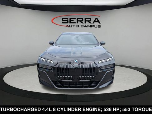Certified 2023 BMW 760i xDrive AWD/4WD image 9