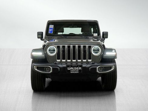 Used 2021 Jeep Wrangler Unlimited Sahara w/ Dual Top Group image 8