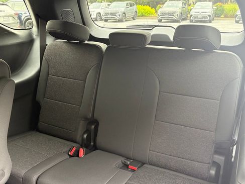 New 2026 Chevrolet Traverse LT w/ Driver Confidence Package image 13