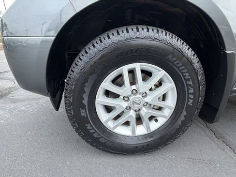 Used 2021 Nissan Frontier SV AWD/4WD image 10