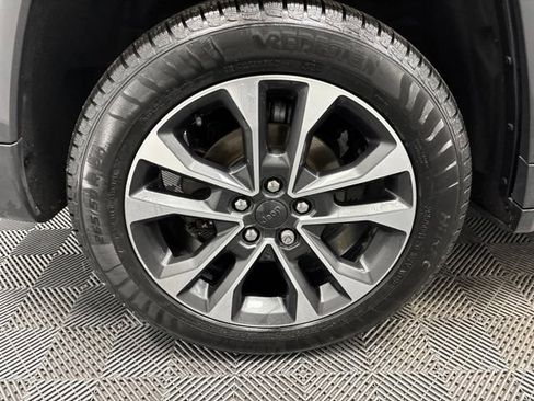 Used 2022 Jeep Grand Cherokee Overland AWD/4WD image 8